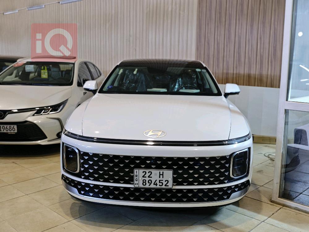 هيونداي أزيرا